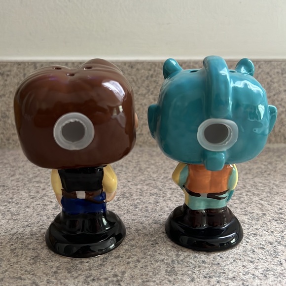 FUNKO POP HOME STAR WARS SALT AND PEPPER SHAKERS HAN SOLO AND GREEDO - Picture 2 of 7